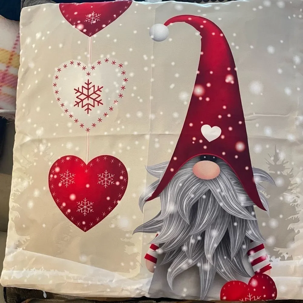 VALENTINE GNOME PILLOW COVER‎