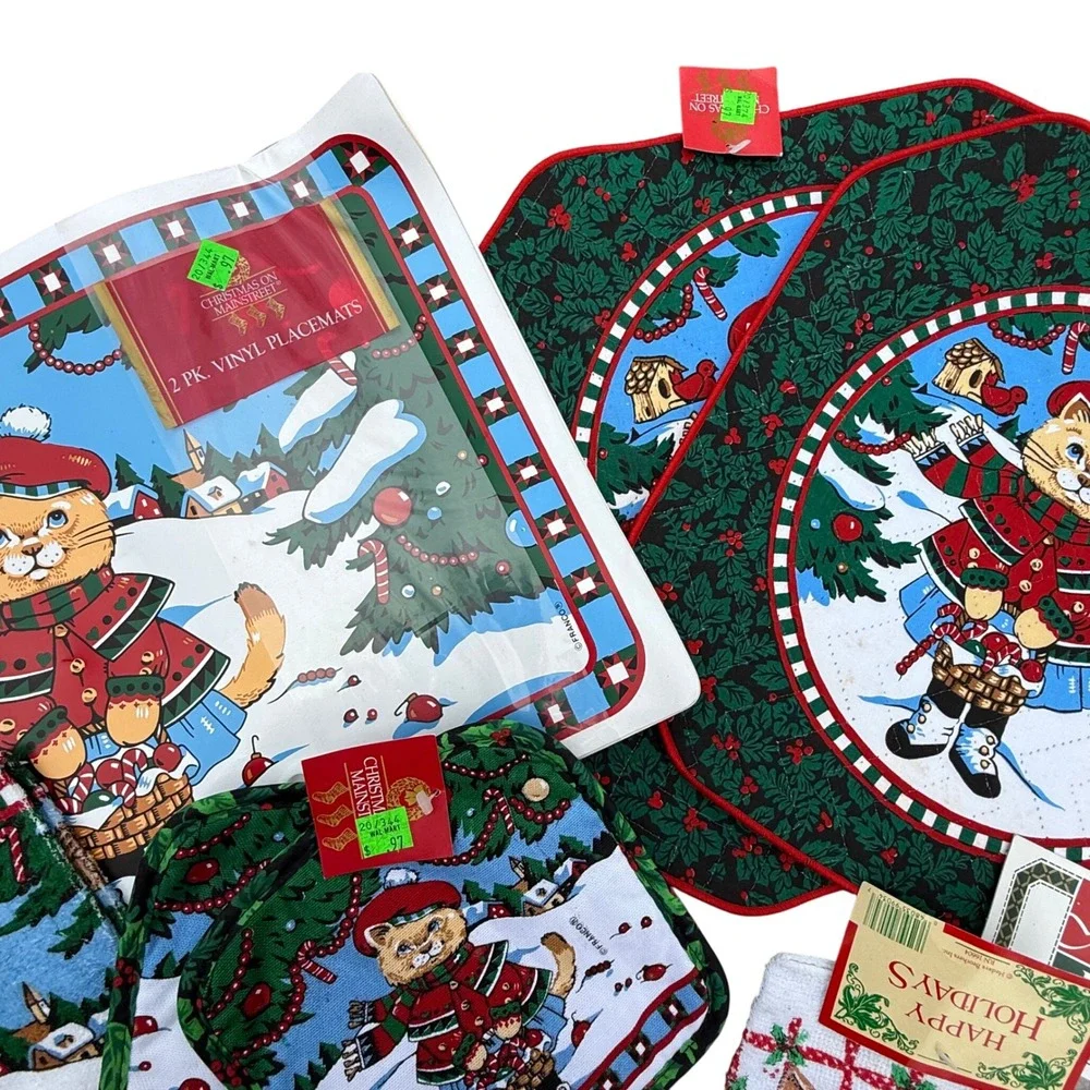Vintage Christmas Kitchen Linens Set Holiday Cats Placemats Oven Mitts Old Stock