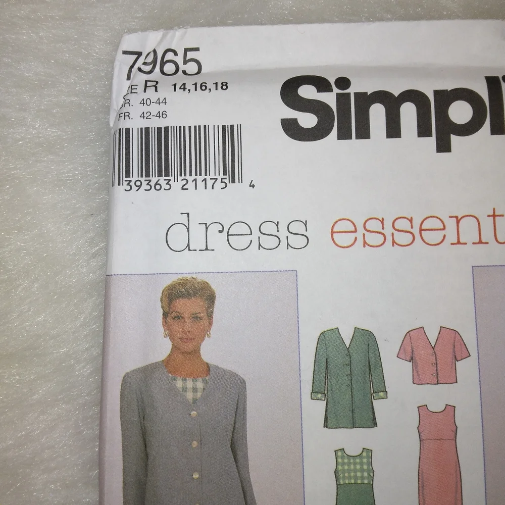 Simplicity 7965 Dress essentials Dress & Jacket with variations Size 14-16-18