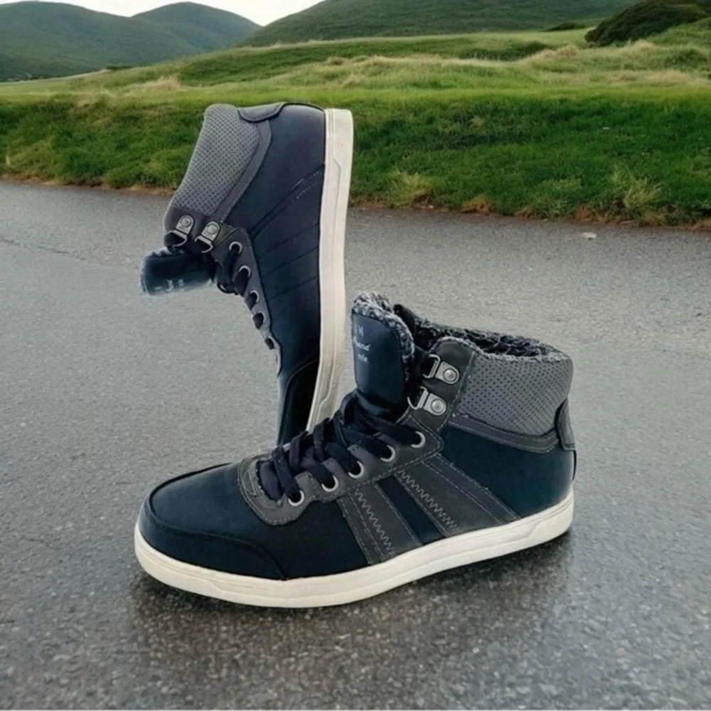 Plato trainers genuine