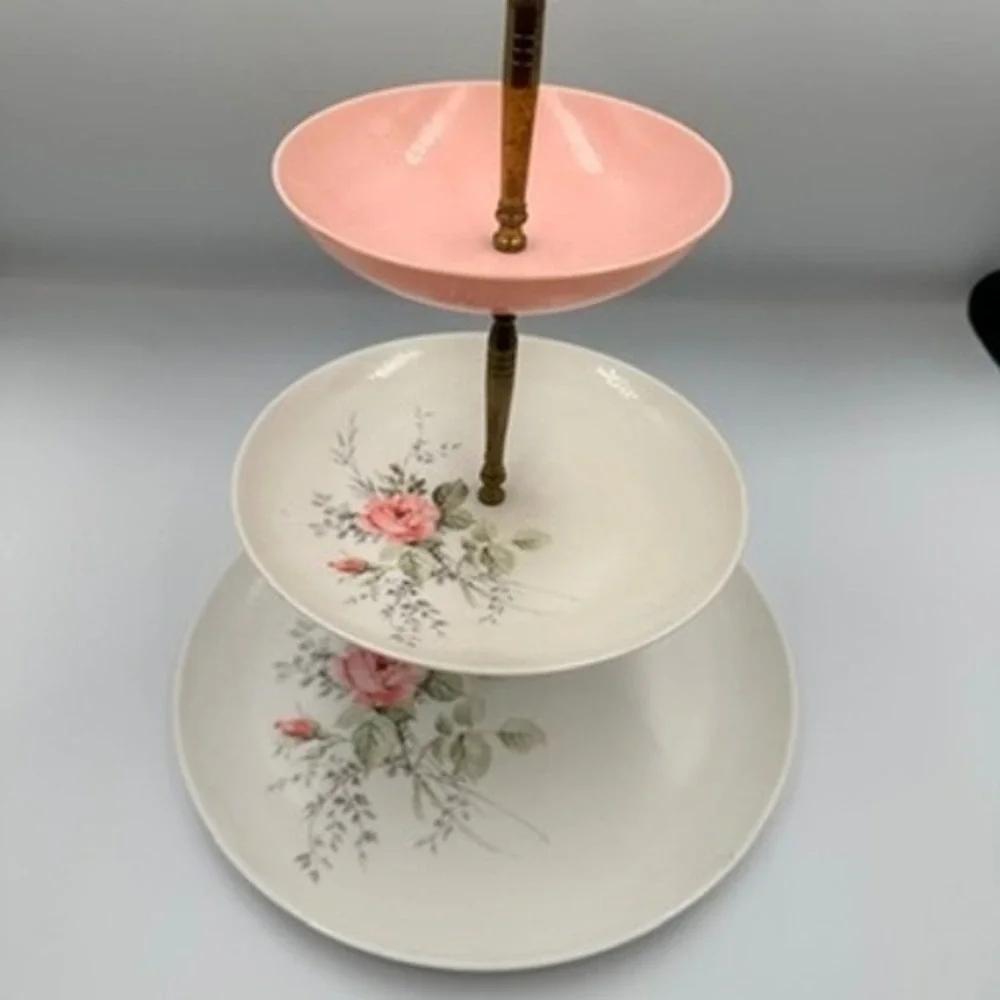Vintage Oneida Floral 3 Tier Serving Stand Plastic Tea Party Server Cottagecore
