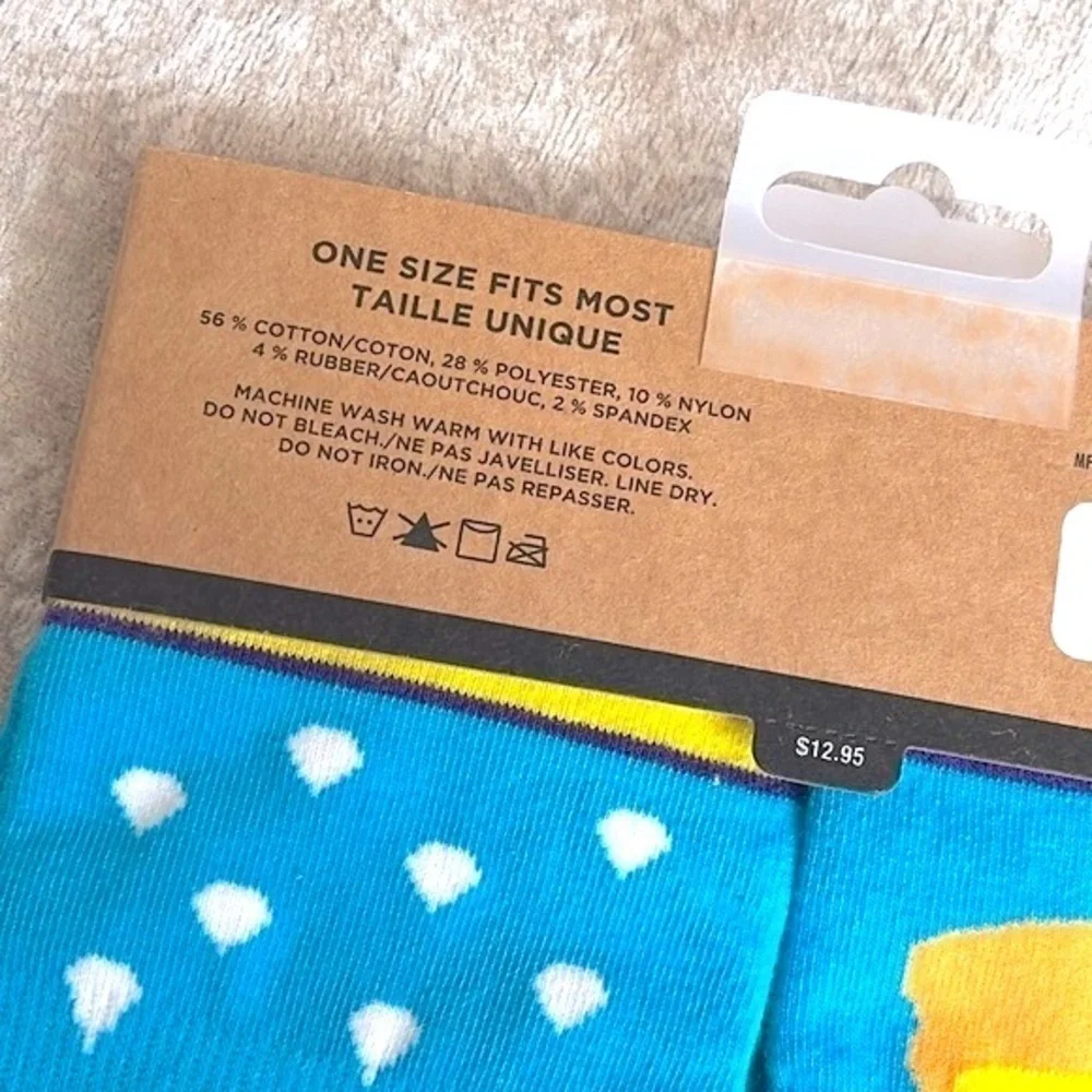 Brand New Set of 3 Pairs of Hallmark Toe of a Kind Crew Socks Rainbow Bunnies