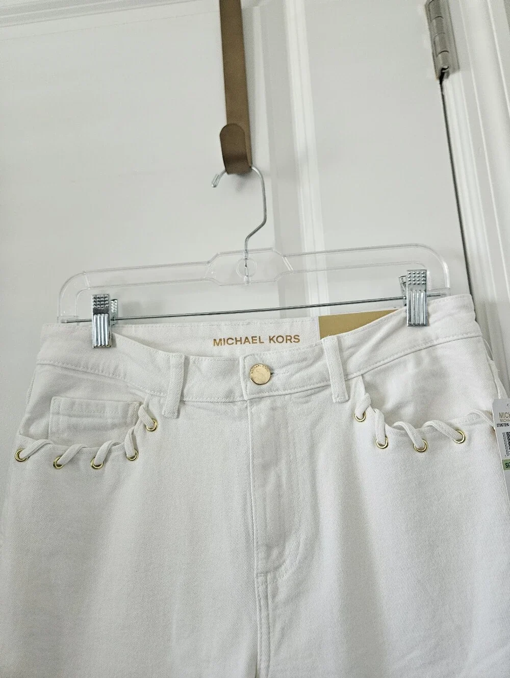 NWT $125 Michael Kors White Selma Flared Jeams Size 8, 25