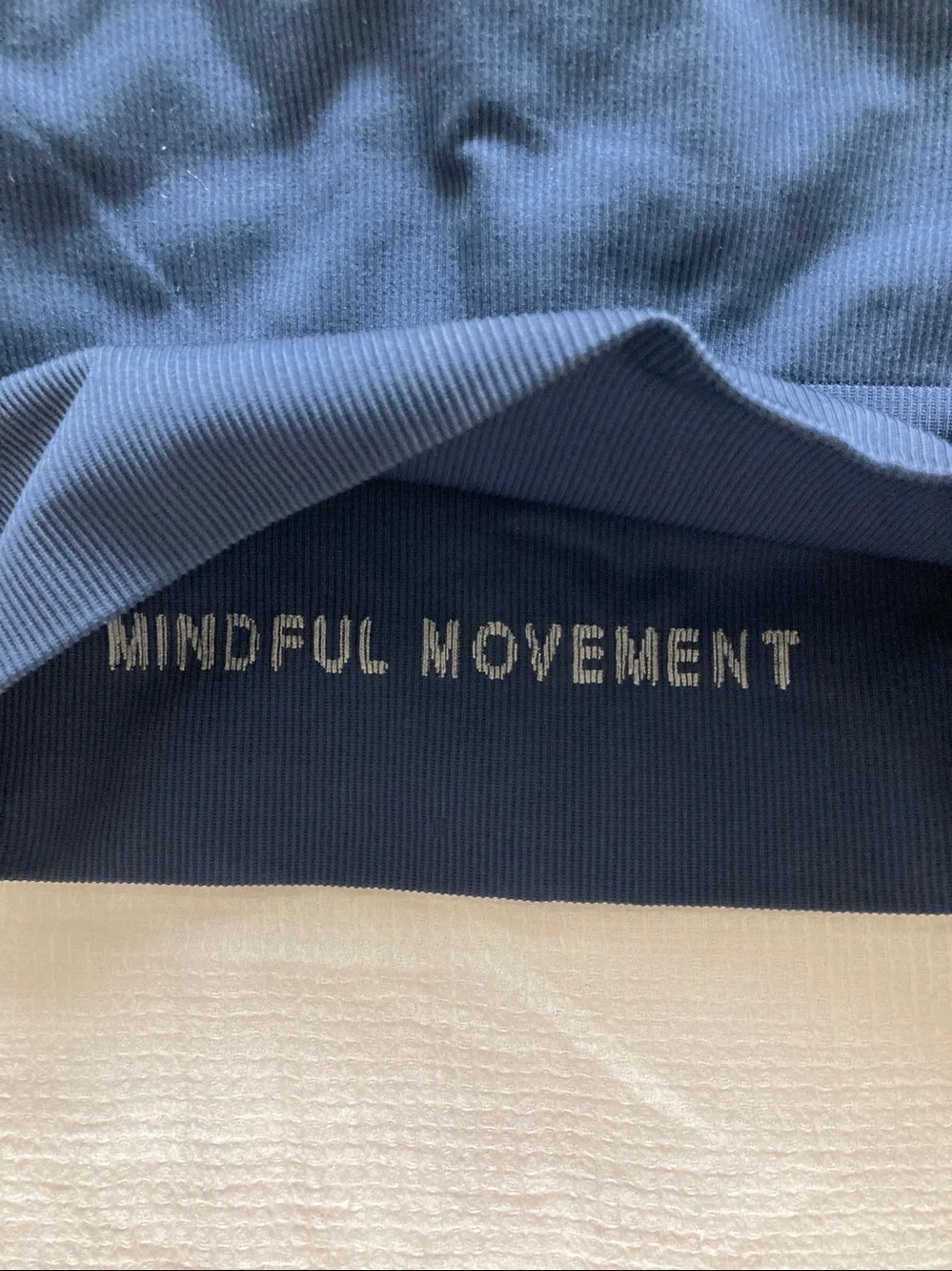 ALO Yoga alo navy