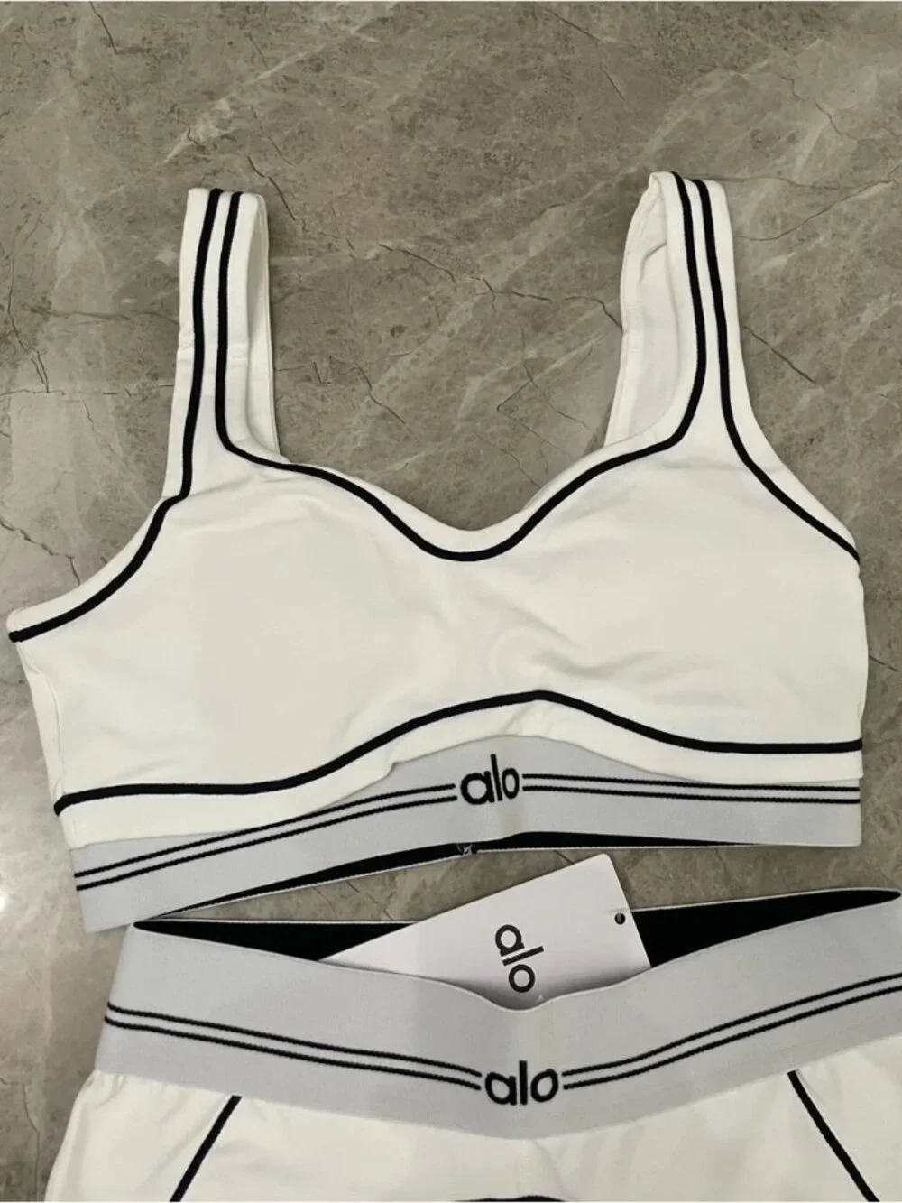 ALO Yoga sleek white