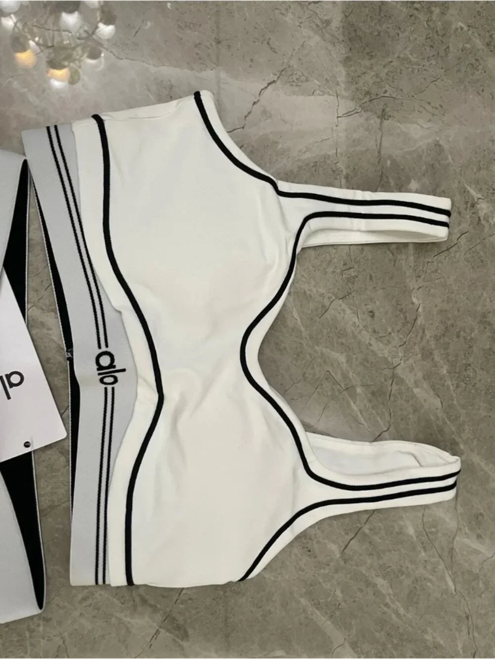 ALO Yoga sleek white