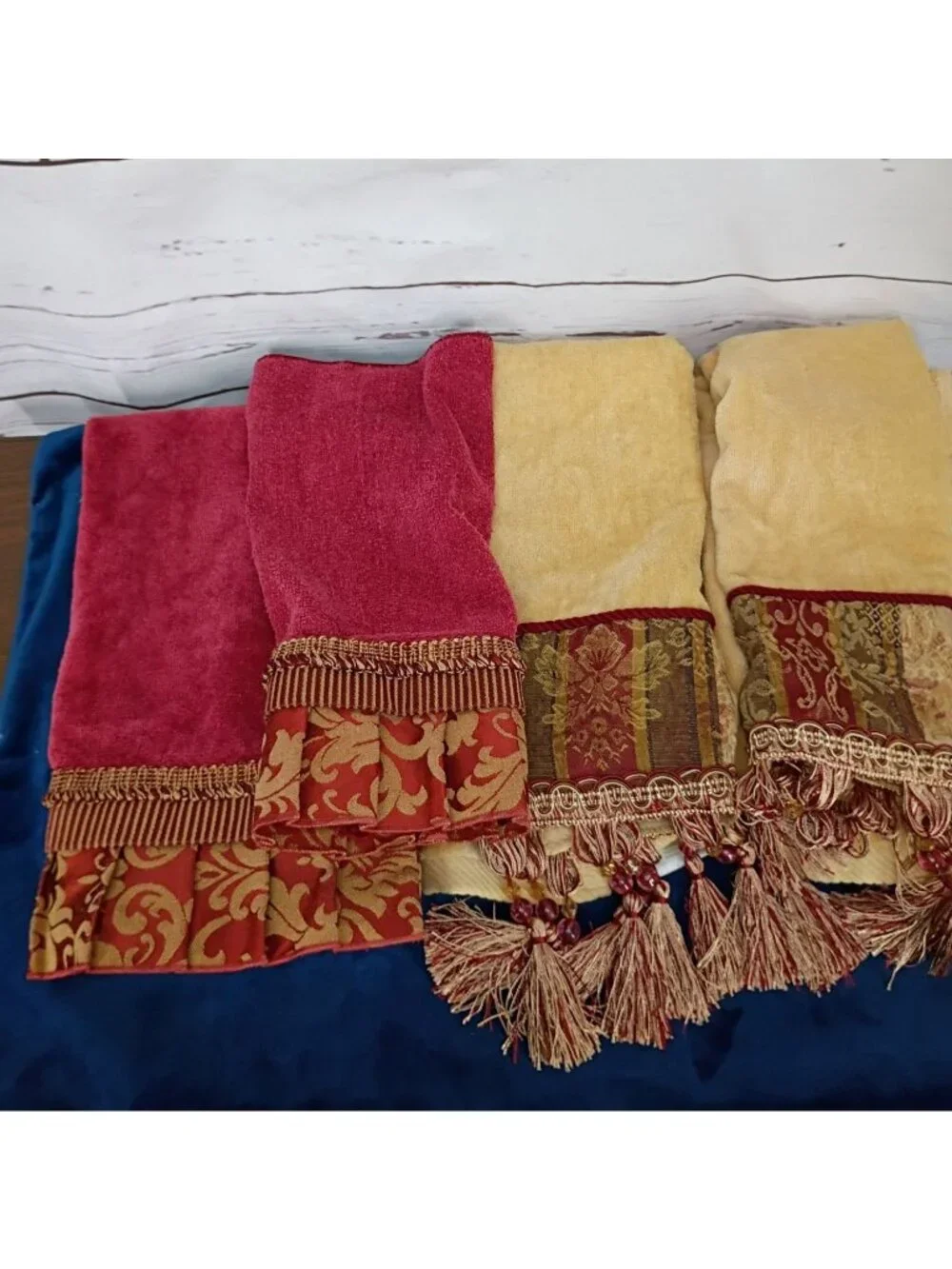 Croscill & Avanti Decorative Towels Set W/ Tassels & Embellishments 100% Cotton