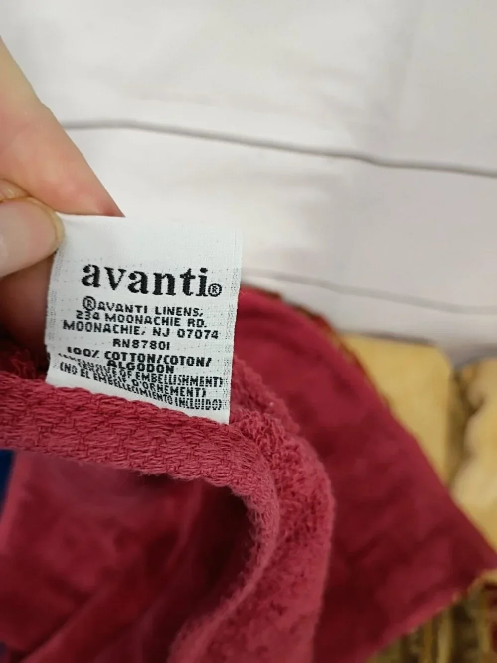 Croscill, Avanti this set