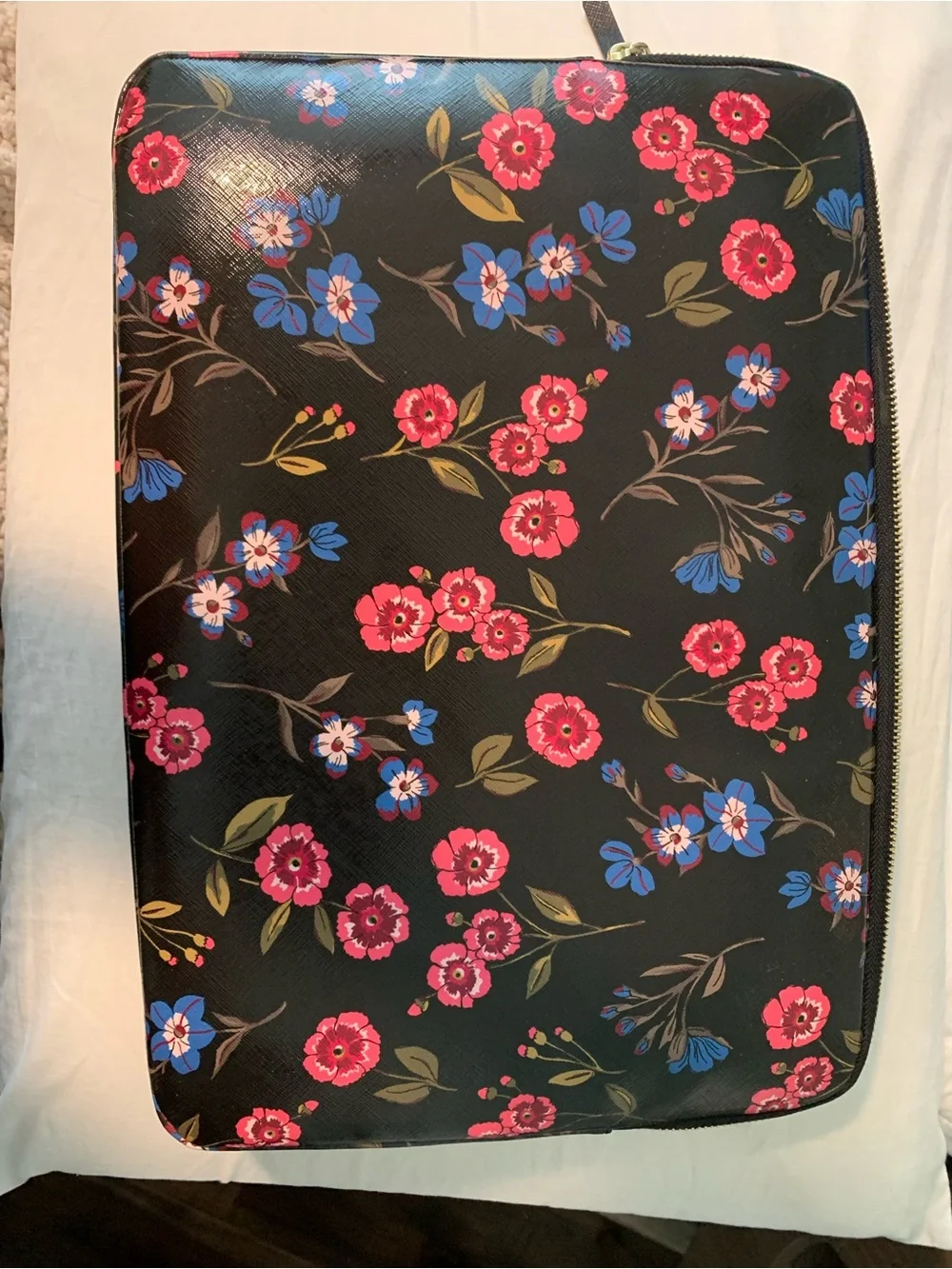 kate spade sleek kate
