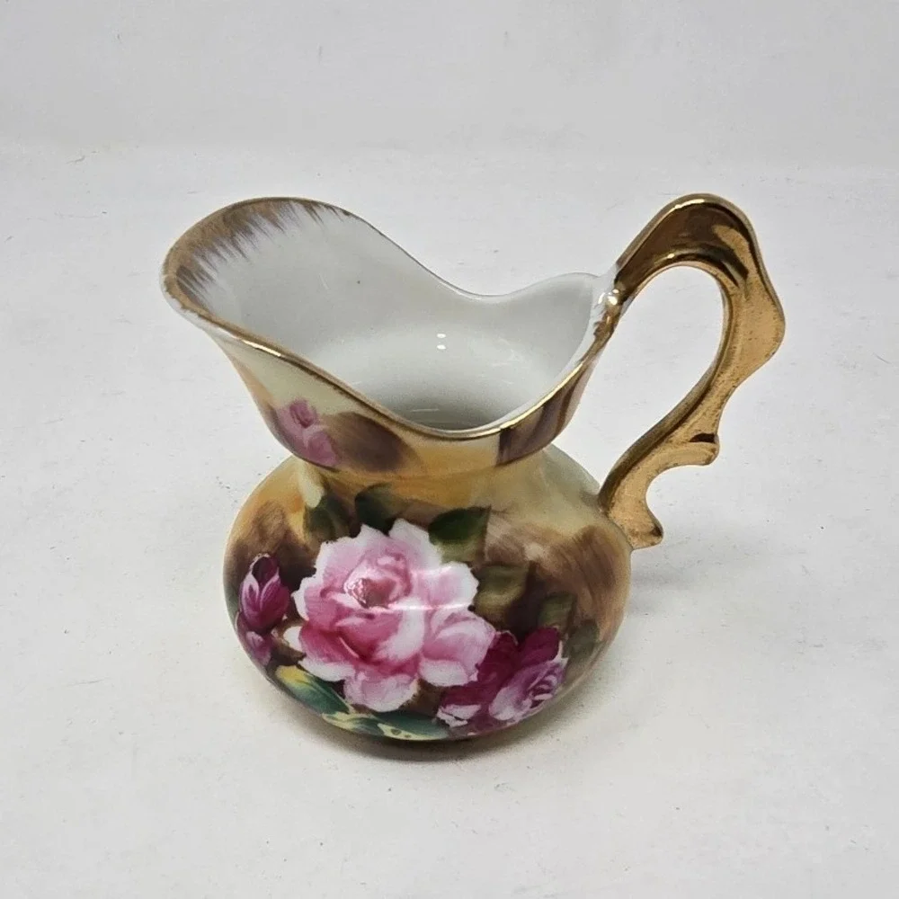 Enesco core dollhouse romance