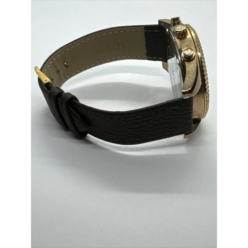 Unbranded dial auction