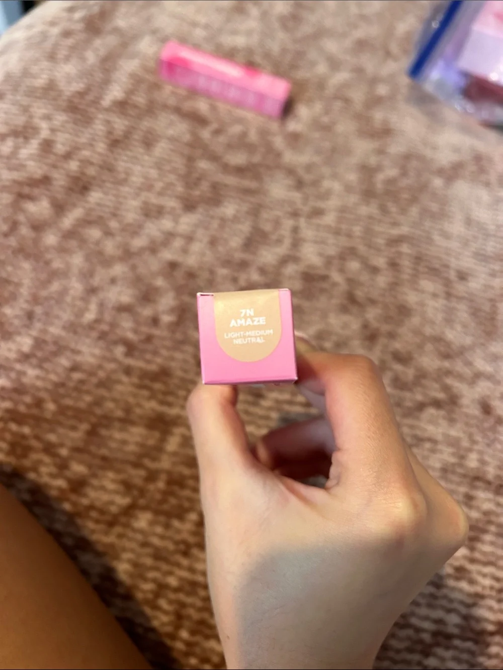 Benefit lightweight liquid