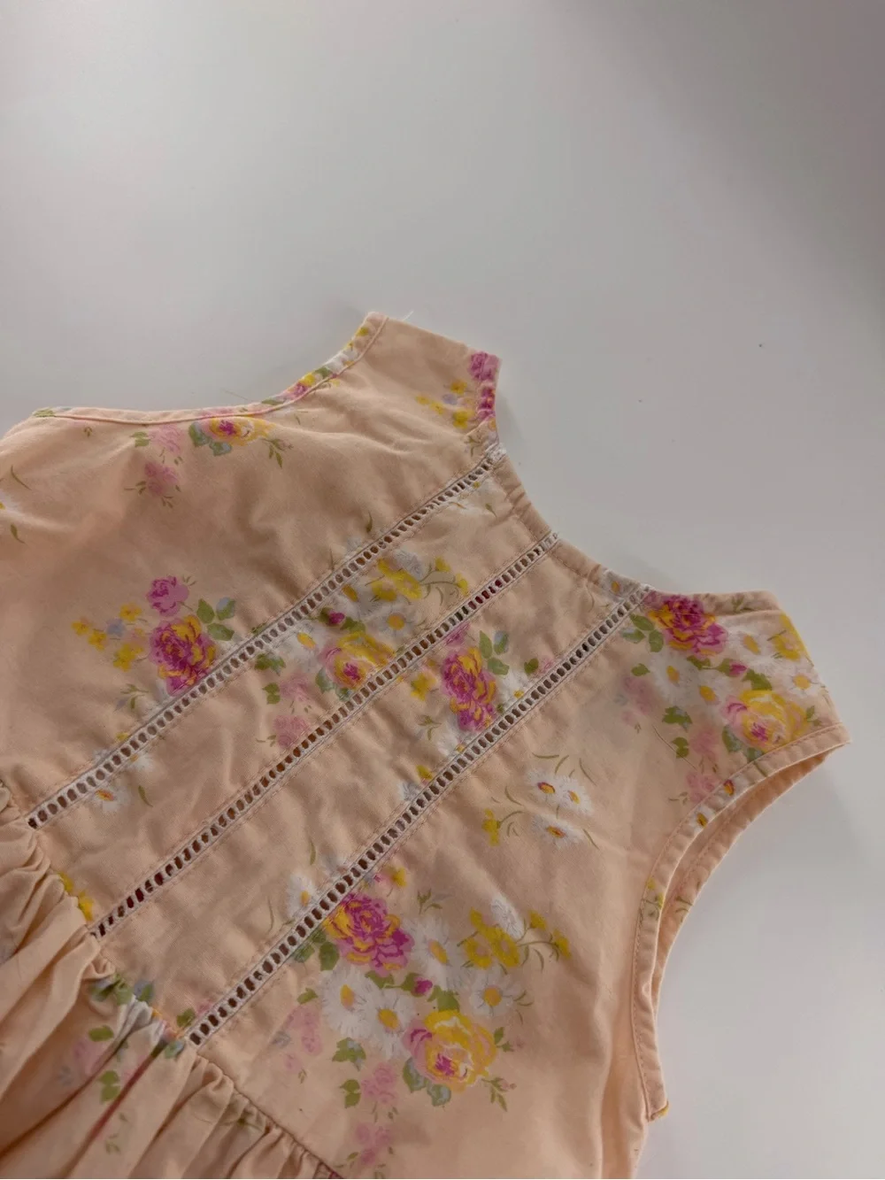 Laura Ashley size 3t