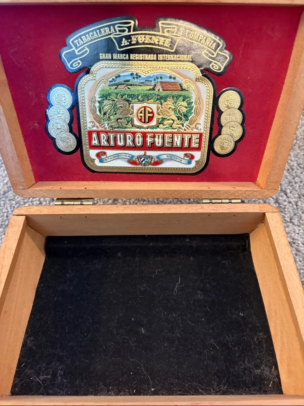 cigar box set assorted