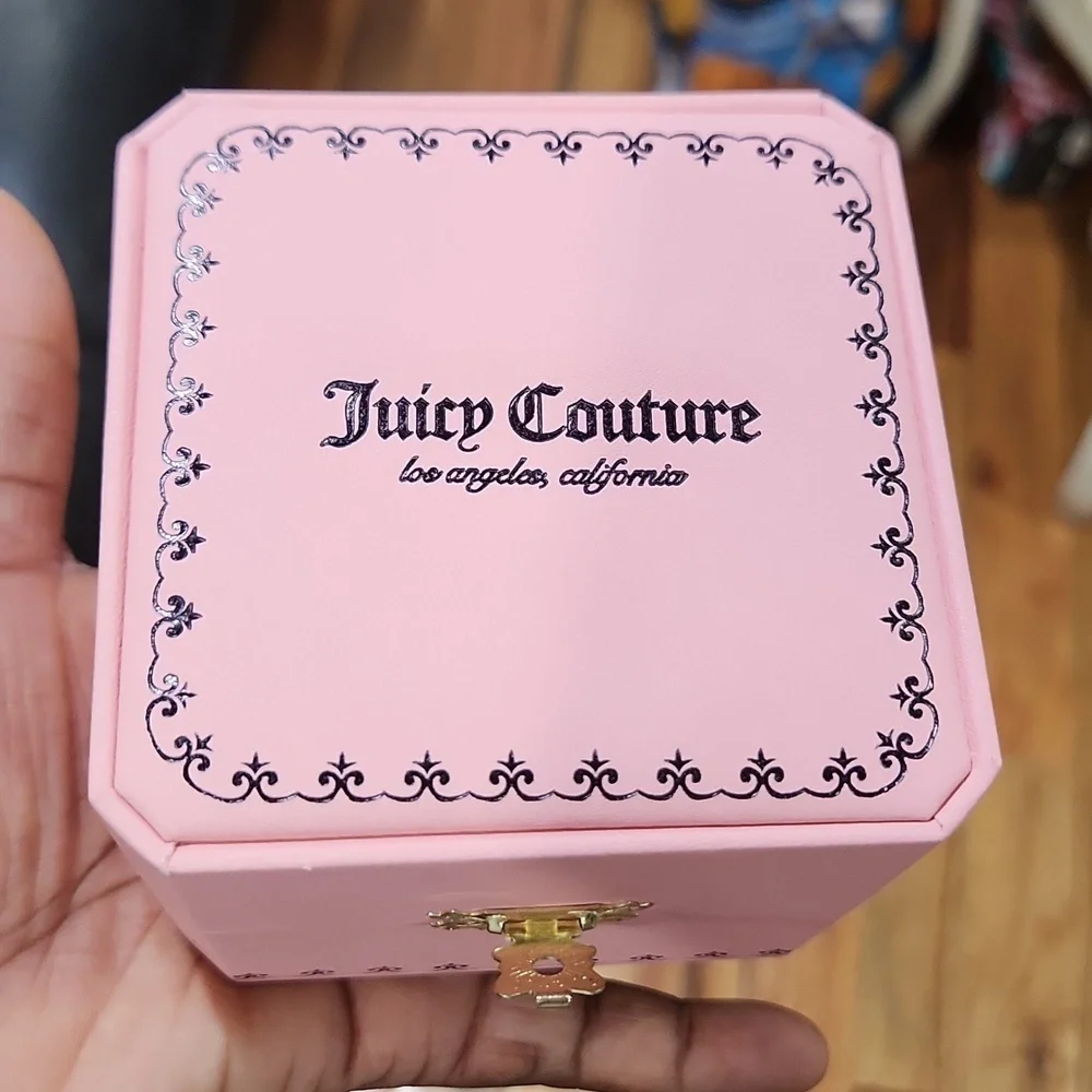 Juicy Couture 🔹️💕 all