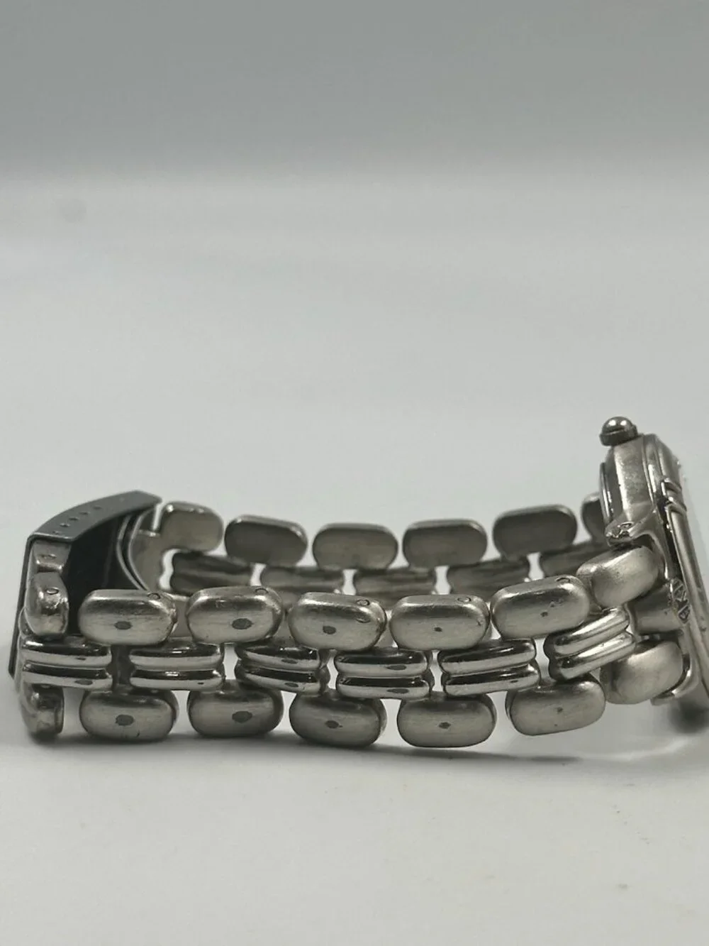 Anne Klein anne klein