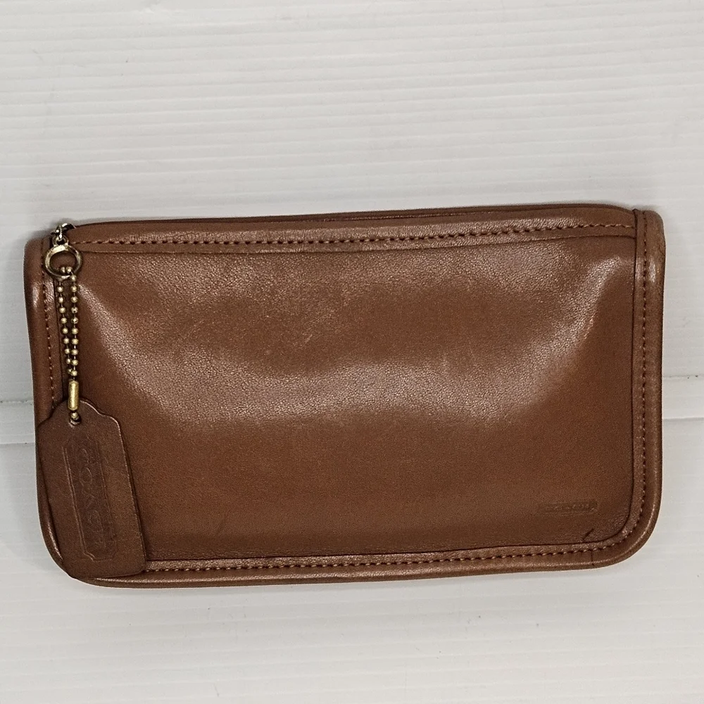 Coach Vintage 7165 British Tan Leather Chunky Case Pouch , Clutch Bag – USA Made