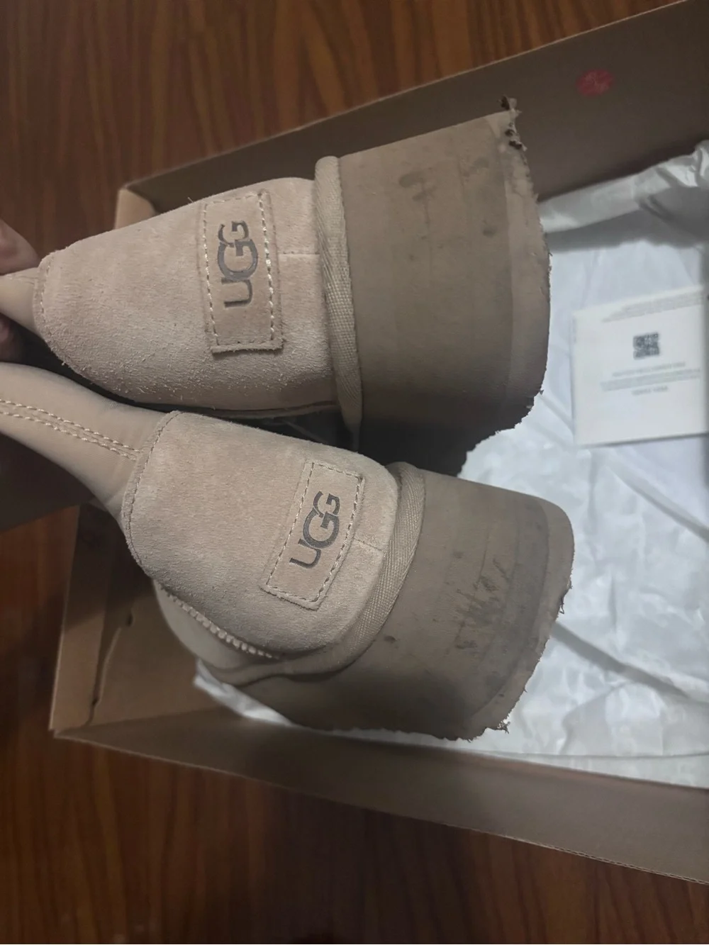 UGG minimal platform