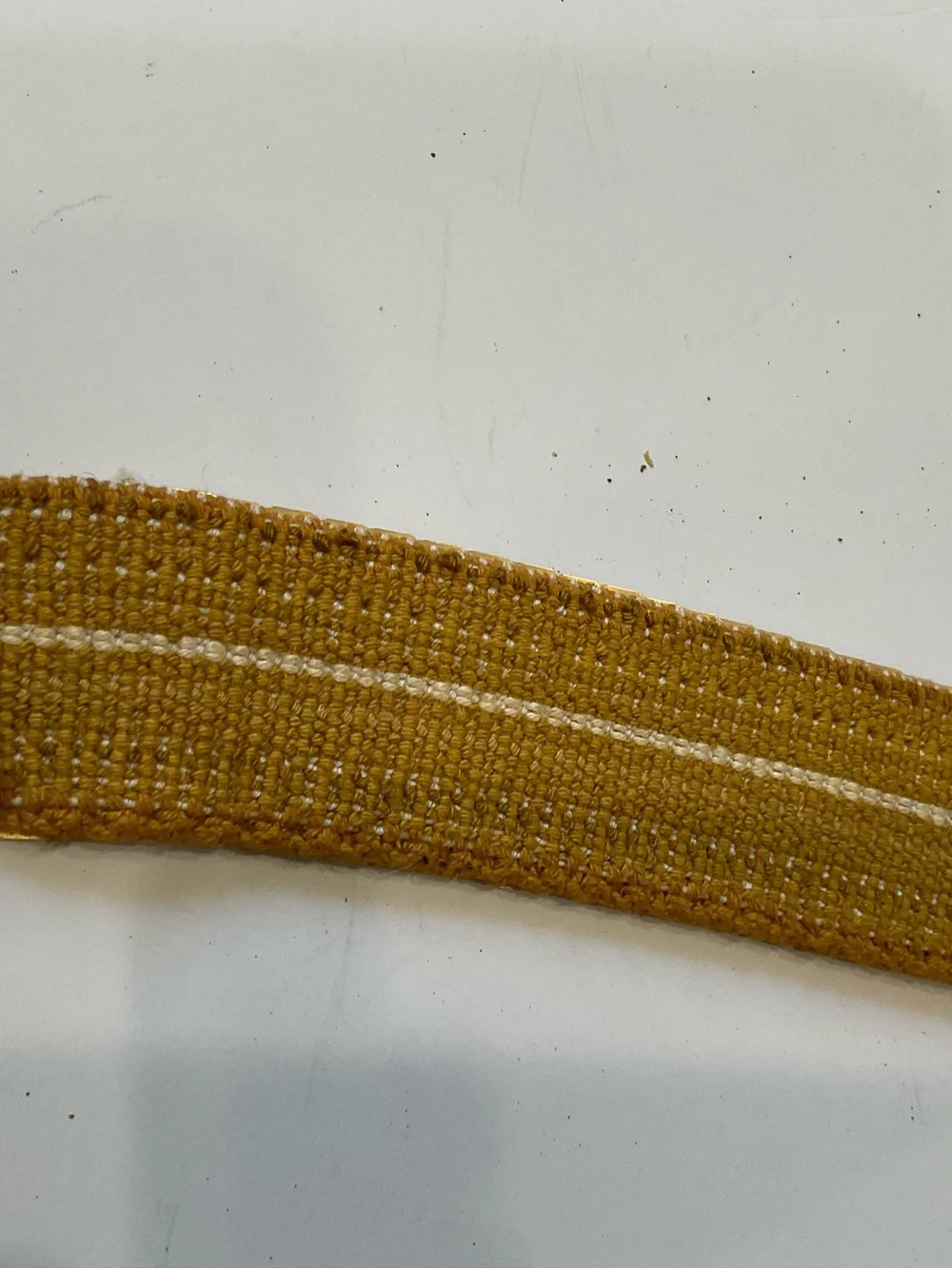 STUNNING VINTAGE GOLD MEDAL WIDE STRETCH BELT