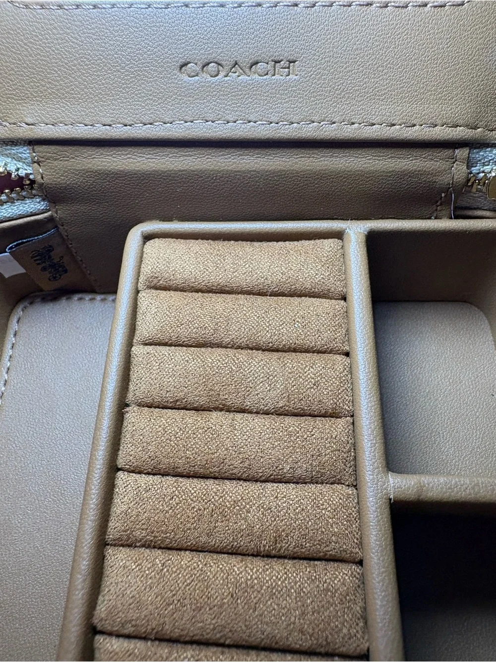 Coach zip pouch