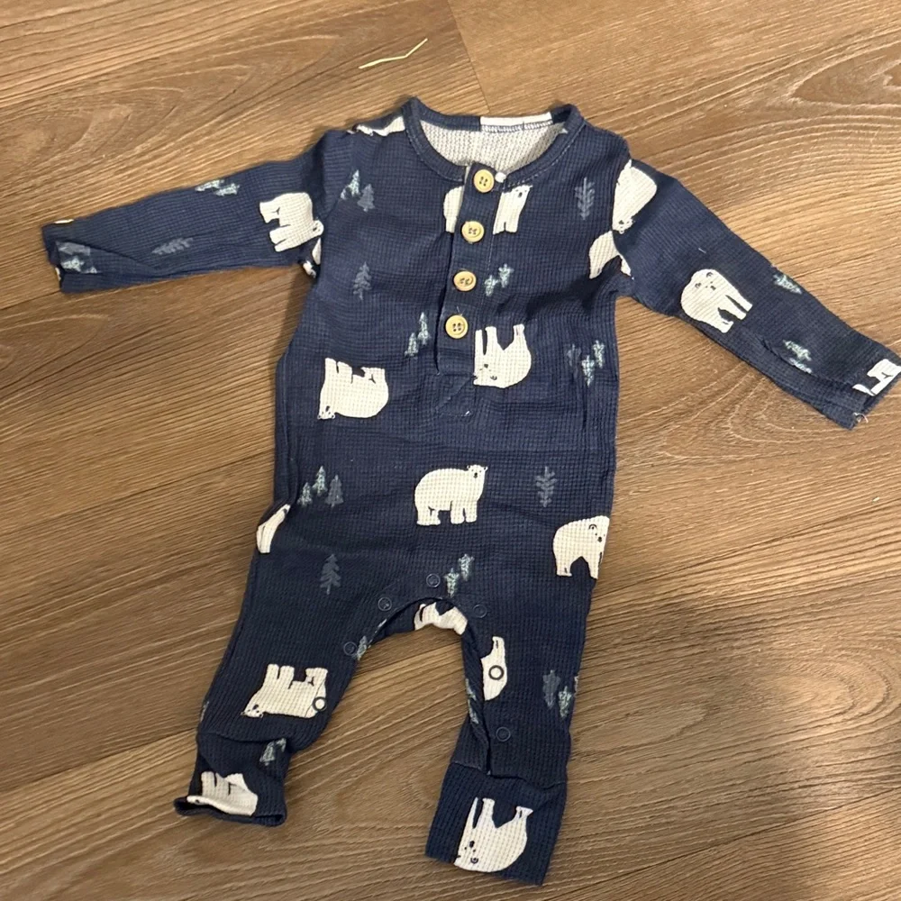 NWOT BLOOMIN BABY waffle knit cotton navy polar bear print romper