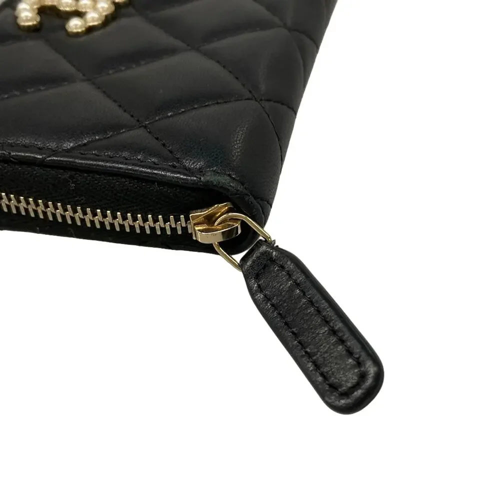 CHANEL matelasse coin