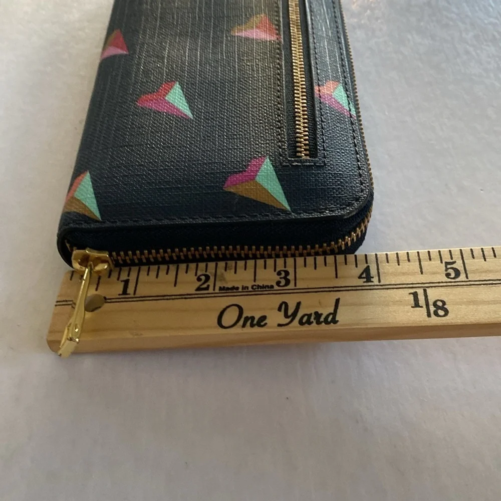 Fossil vday zip