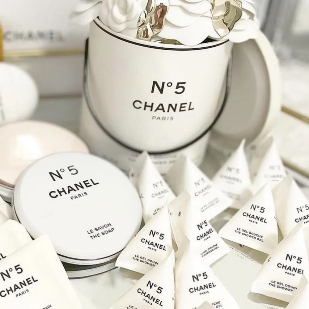 CHANEL not only container
