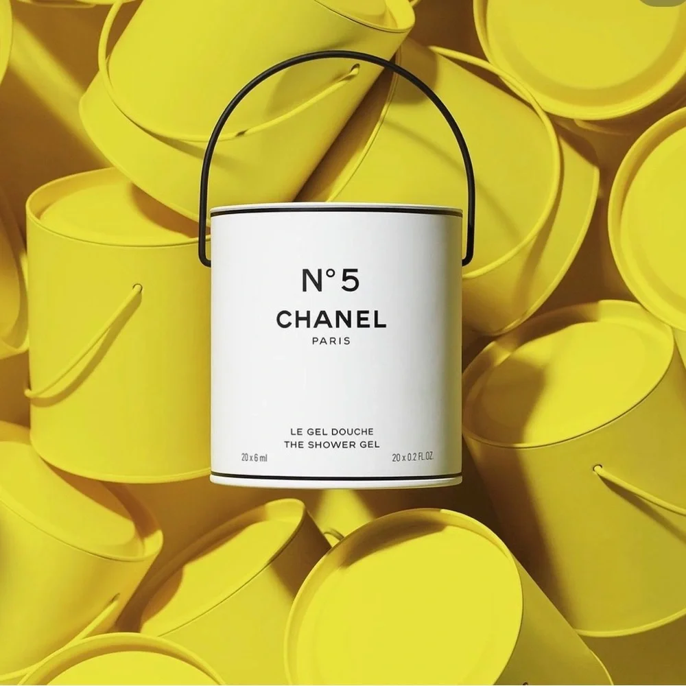 CHANEL bundle are discount