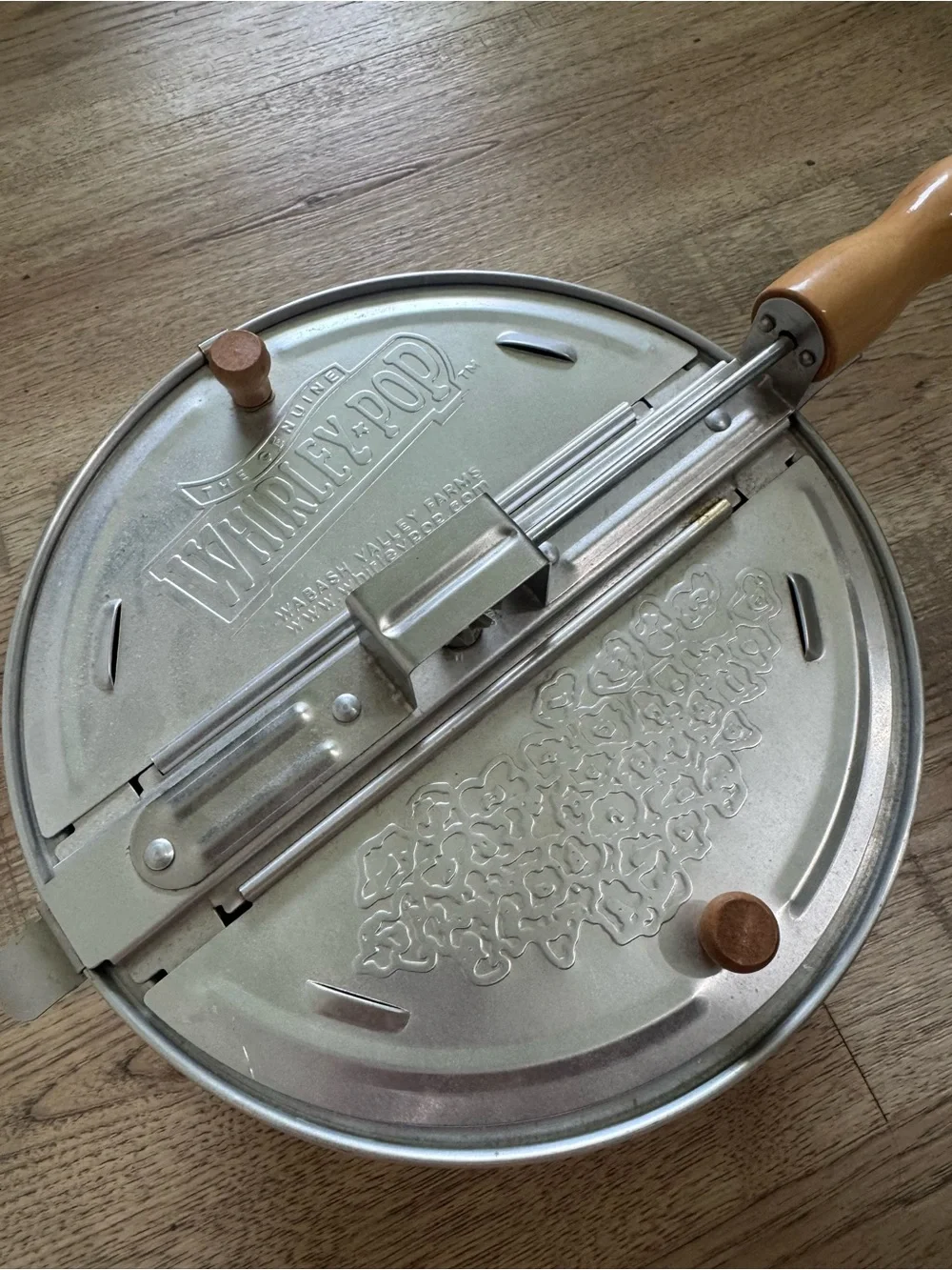 Whirley stovetop popcorn