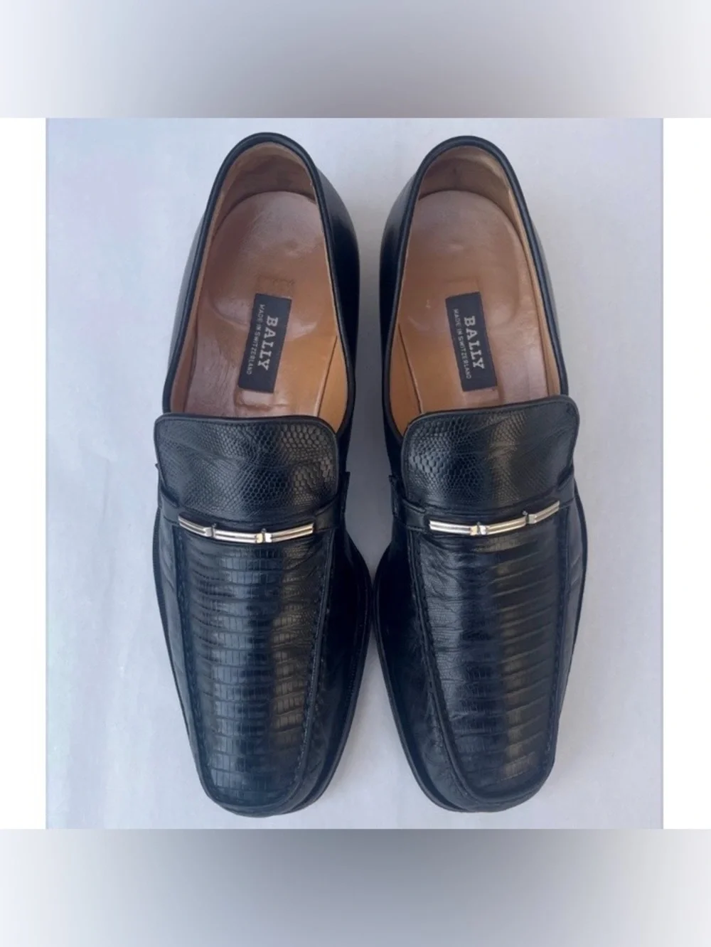 Bally switzerland alligator