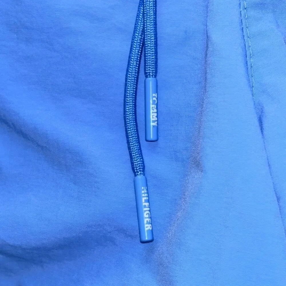 Tommy Hilfiger by medium