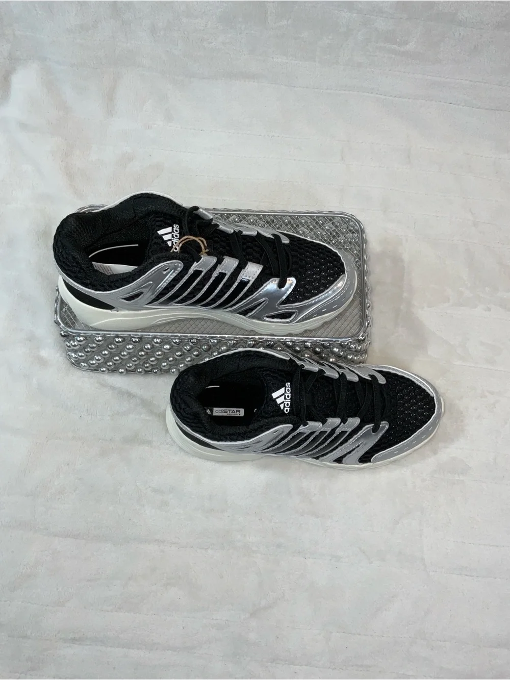 adidas closet metallic