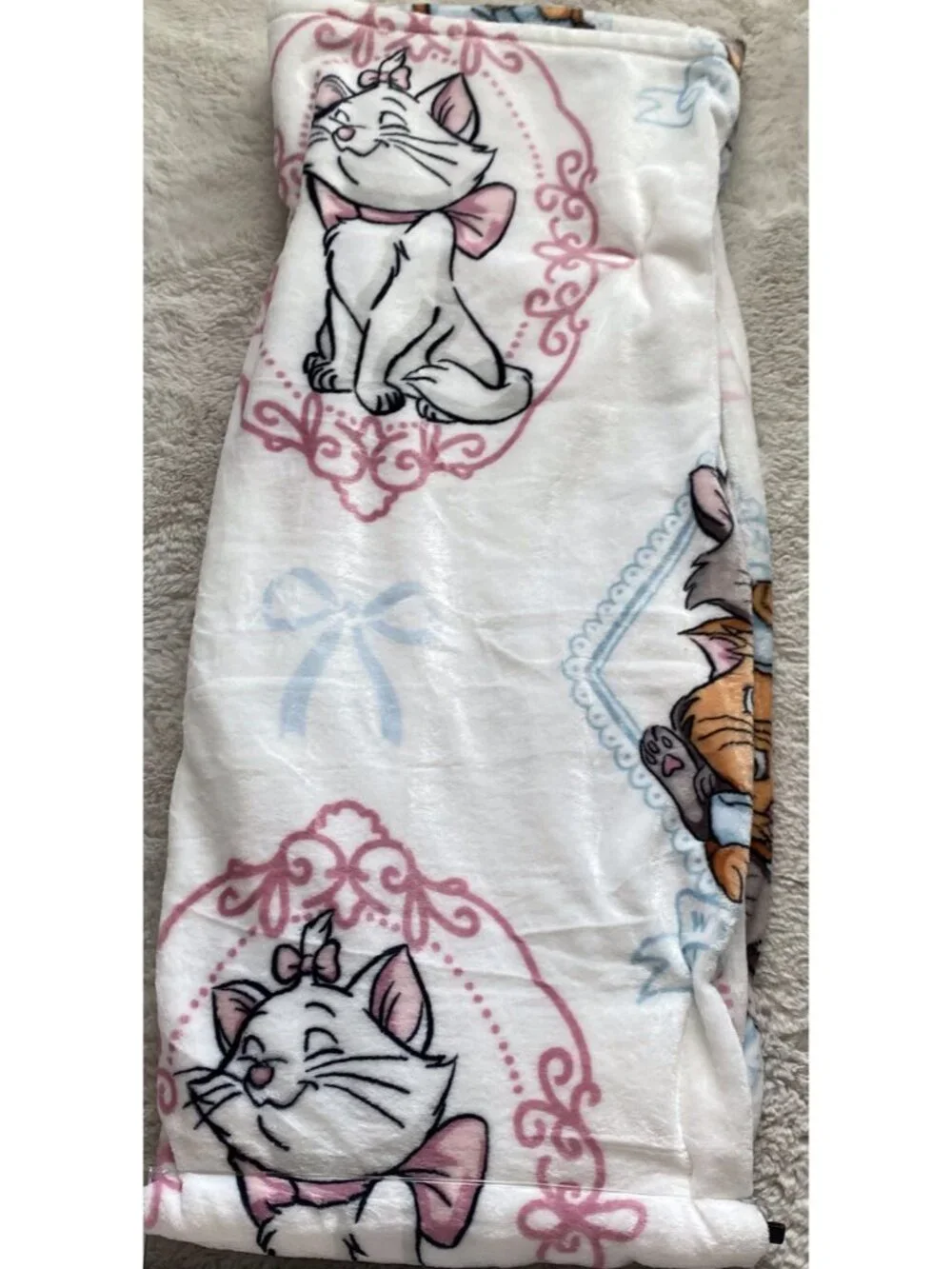 Disney aristocats marie