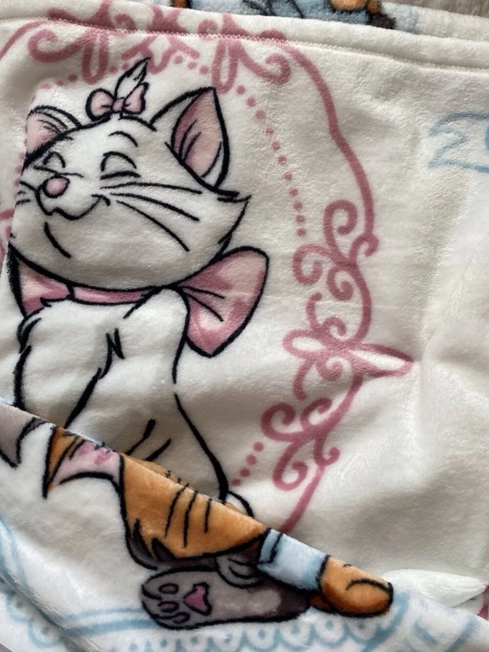 Disney aristocats marie