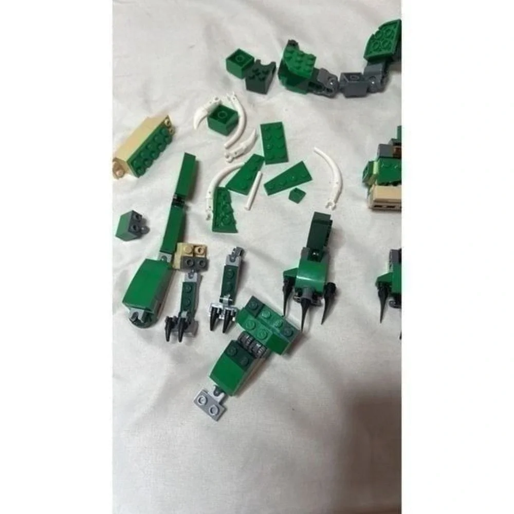 Lego creator mighty