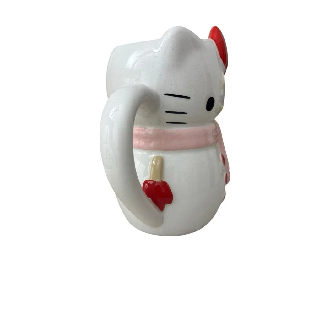 Sanrio Hello Kitty Snowman 20 Ounce 3D Sculpted Ceramic‎ Mug Holiday Christmas