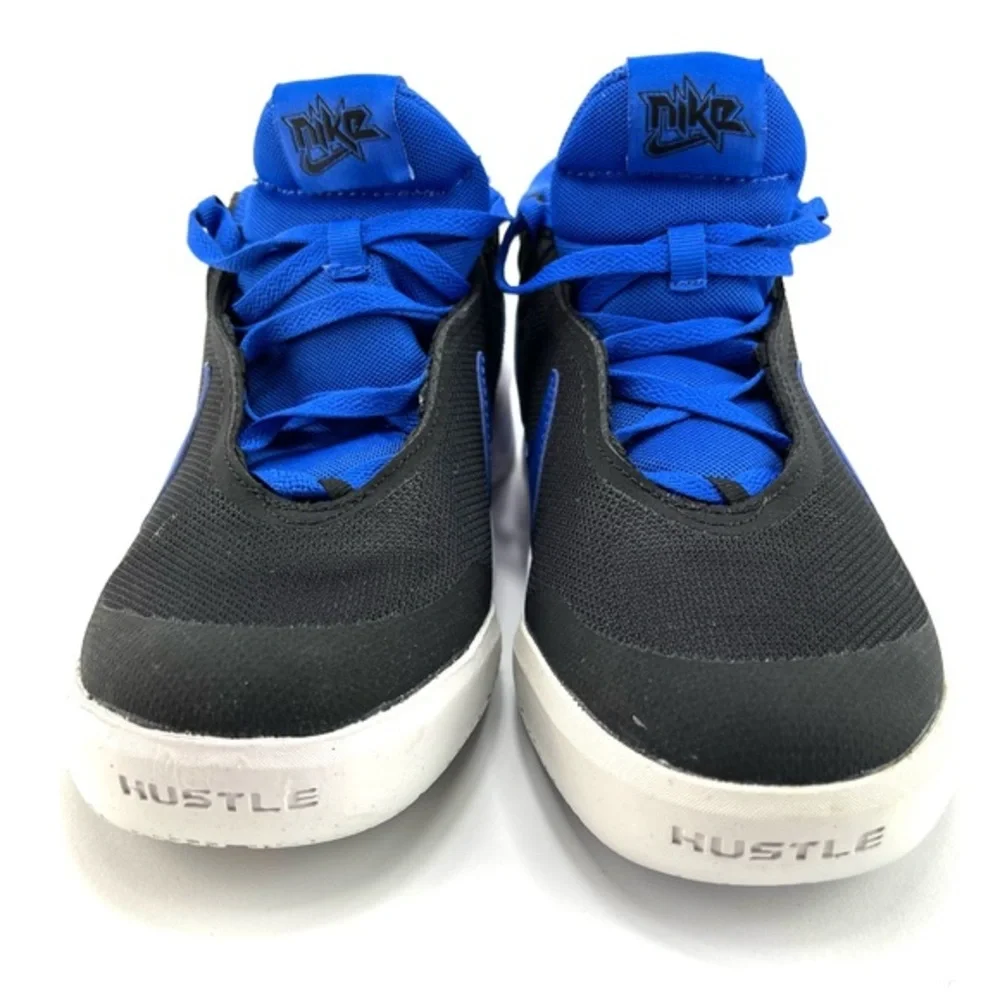 Nike nwt sneakers