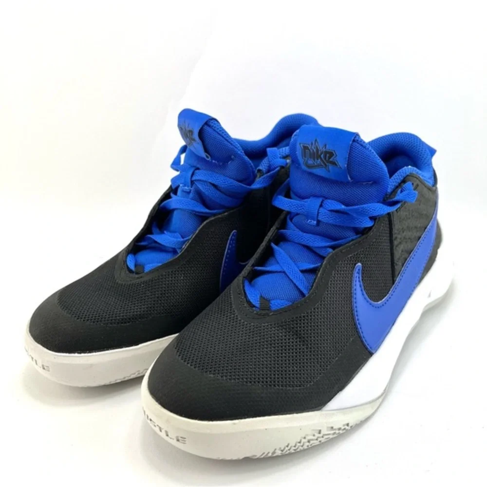 Nike nwt sneakers