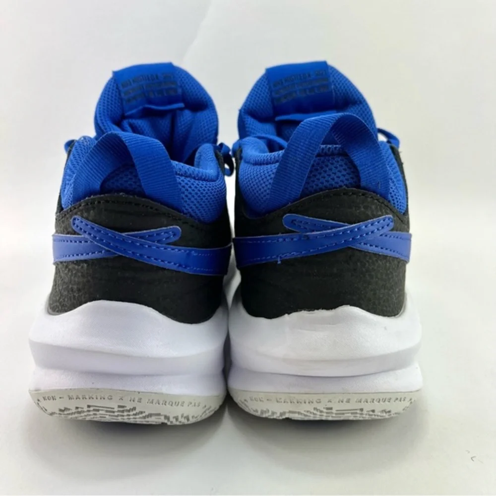 Nike nwt sneakers