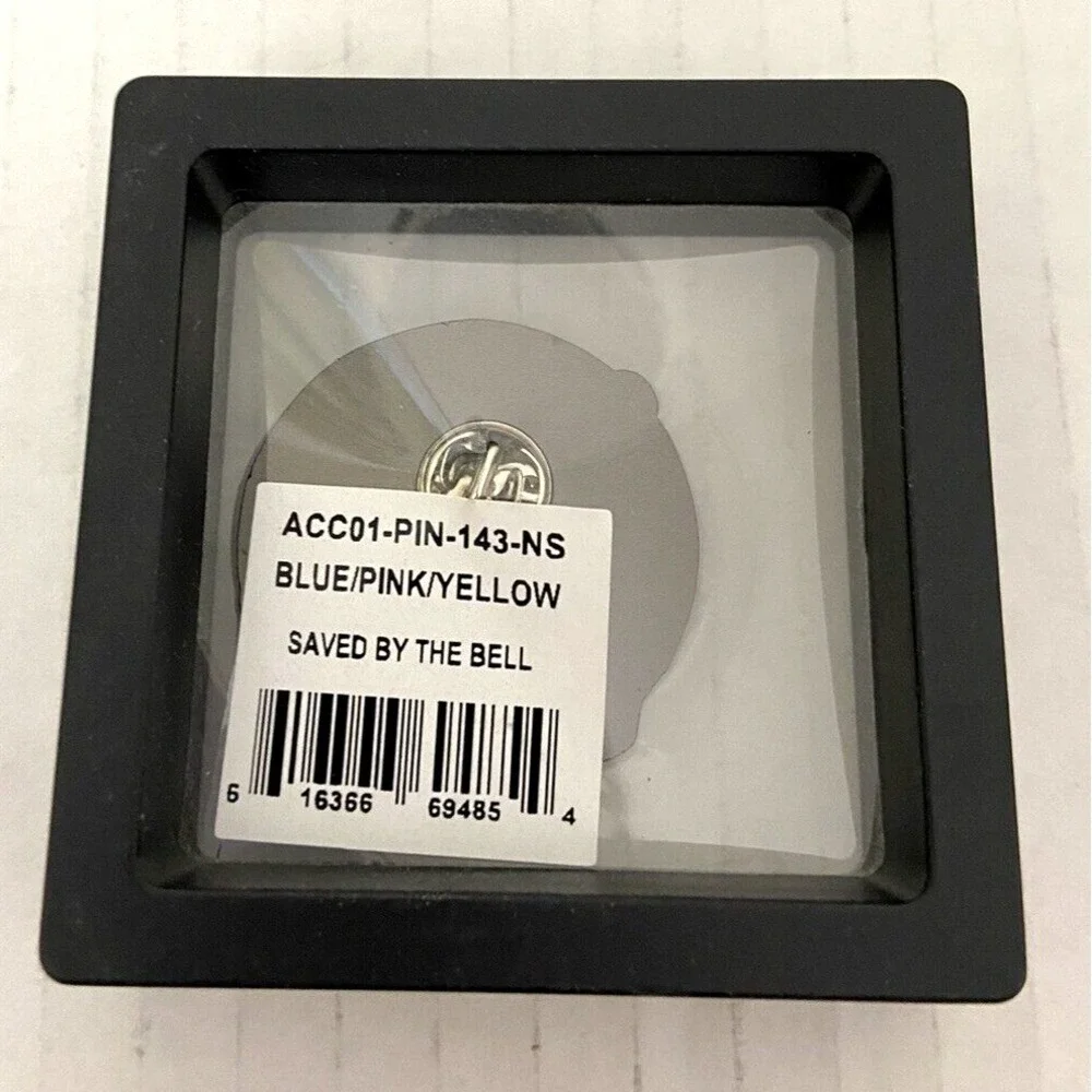 N/A headgear pin