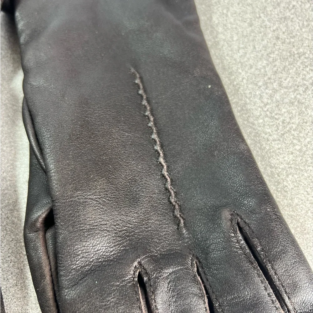 Fownes vintage brown
