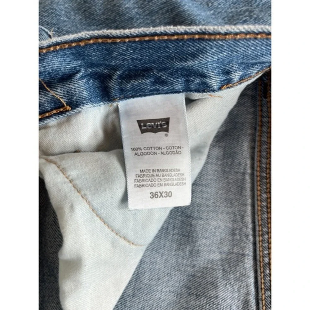 Levis there are