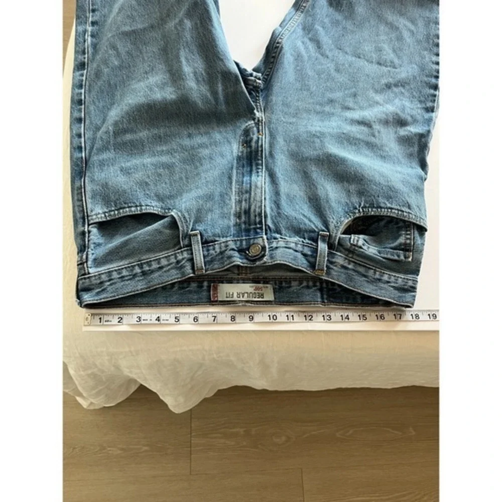 Levis there are
