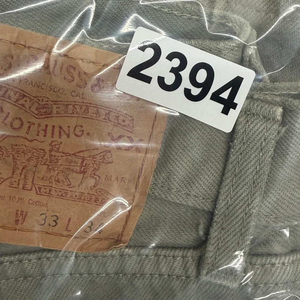 Levis pants have