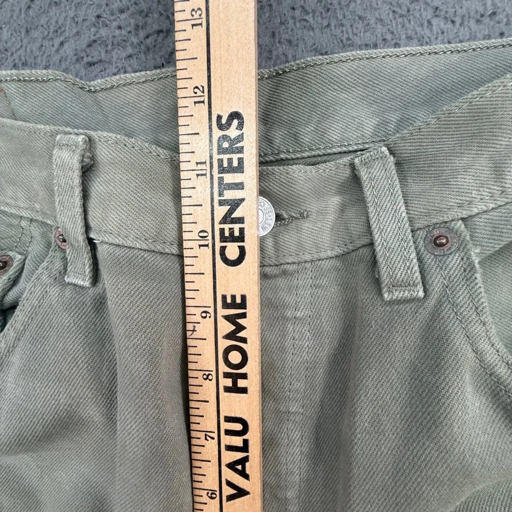 Levis pants have