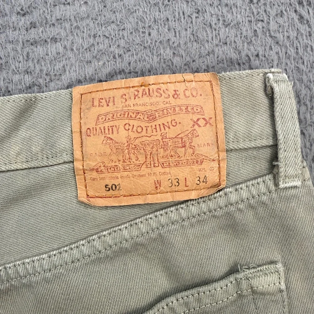 Levis pants have