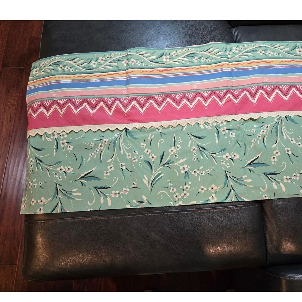 Unbranded Floral‎ Valance Green Pink Vintage Cottagecore 26x18 Good