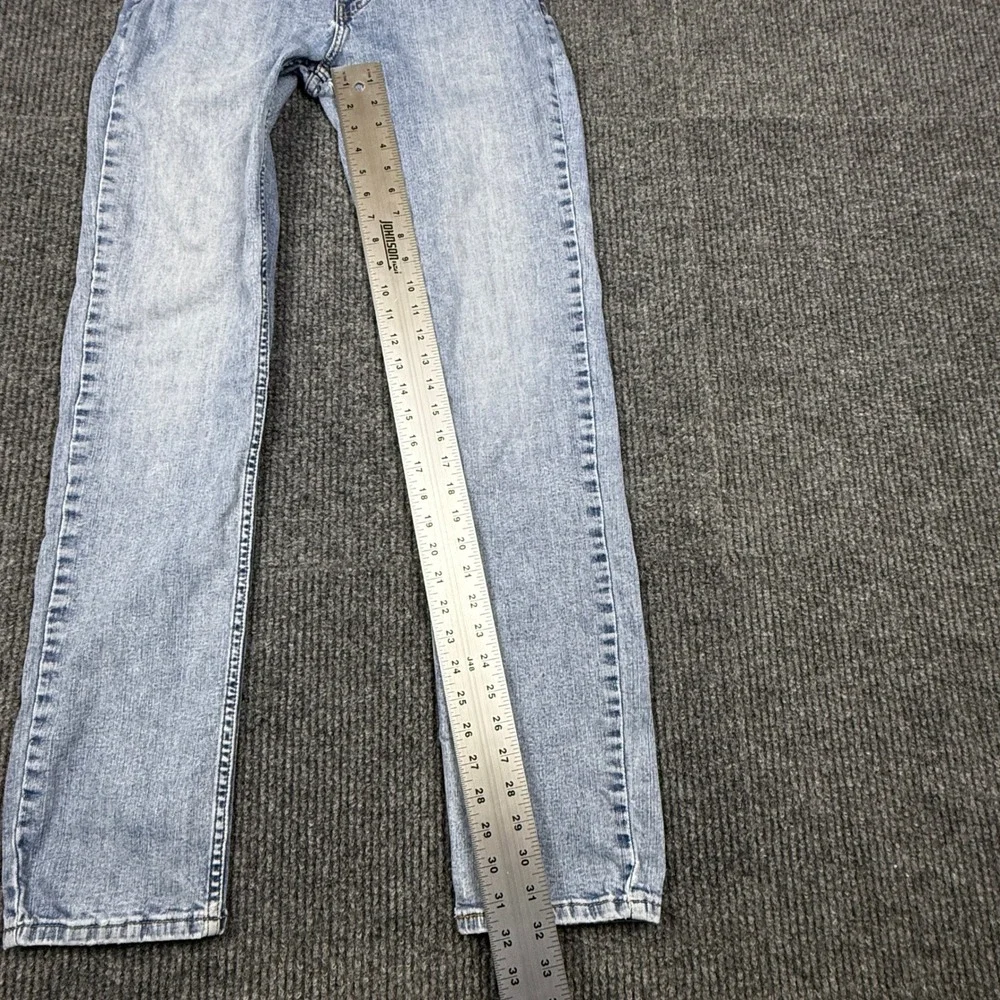Levis red technology