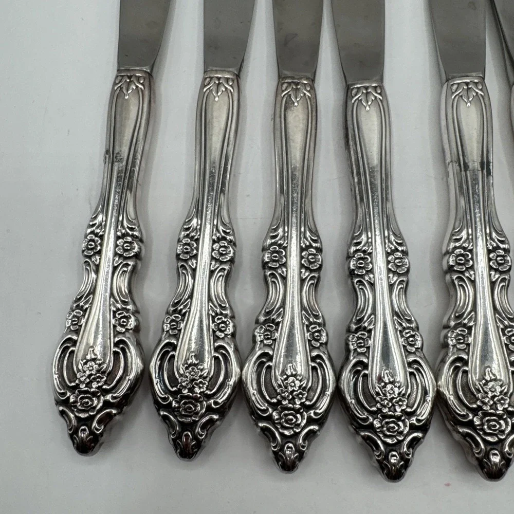 Oneida lot silver